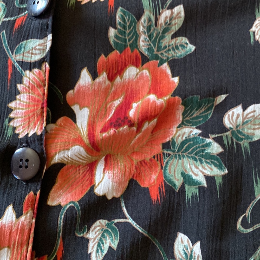 Vintage 90s My Pieces Black Floral Top. Size 1XL